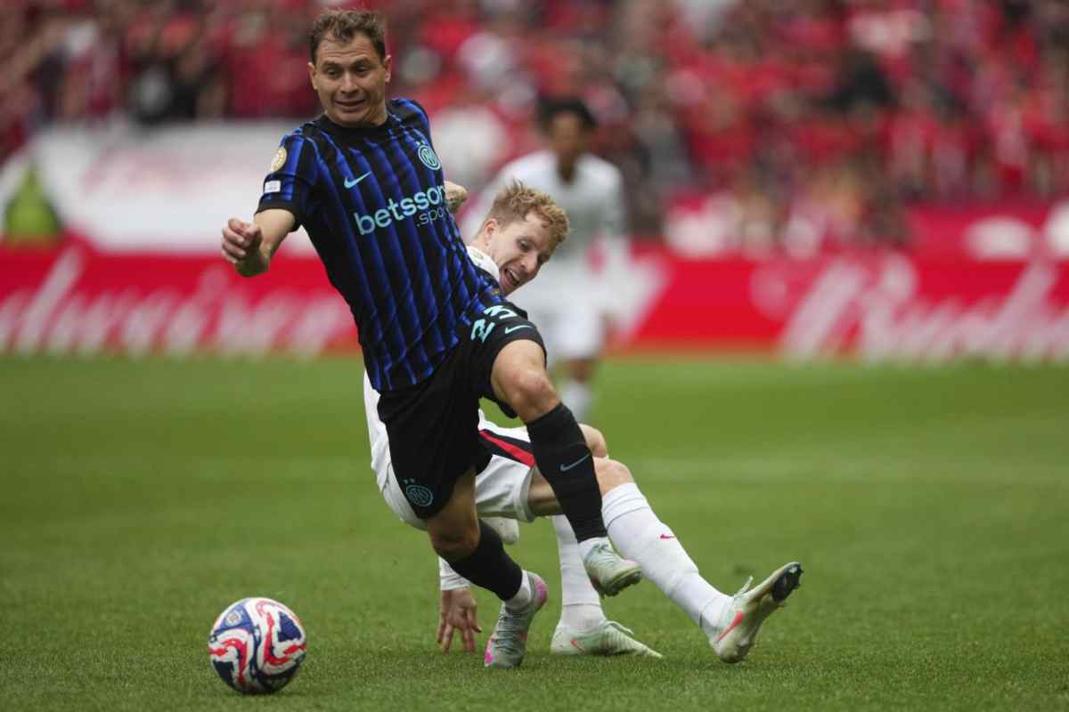 Barella in campo al Mondiale
