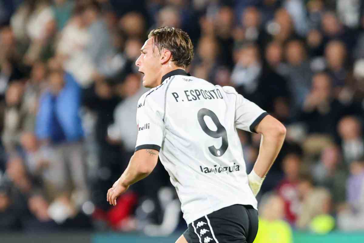 Esposito corre