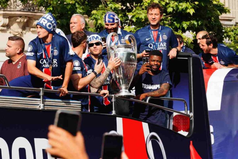 Festeggiamenti Lucas Hernandez