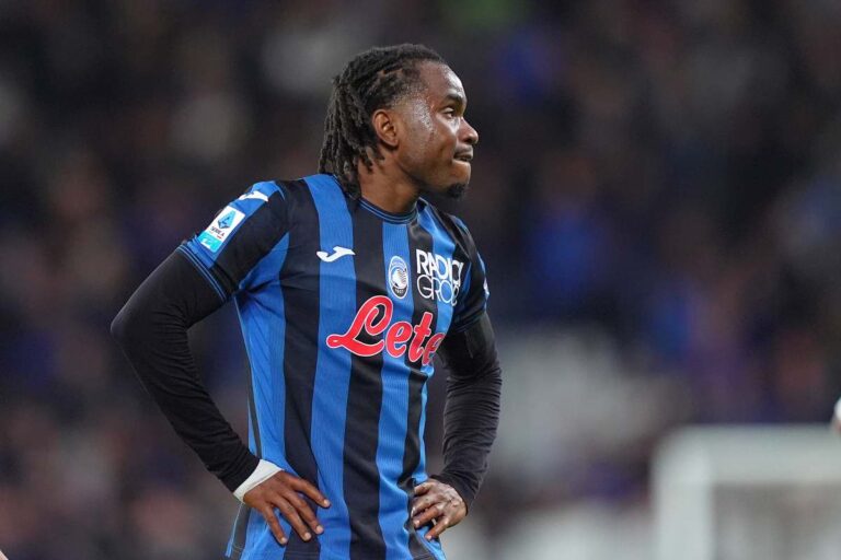 Lookman amareggiato