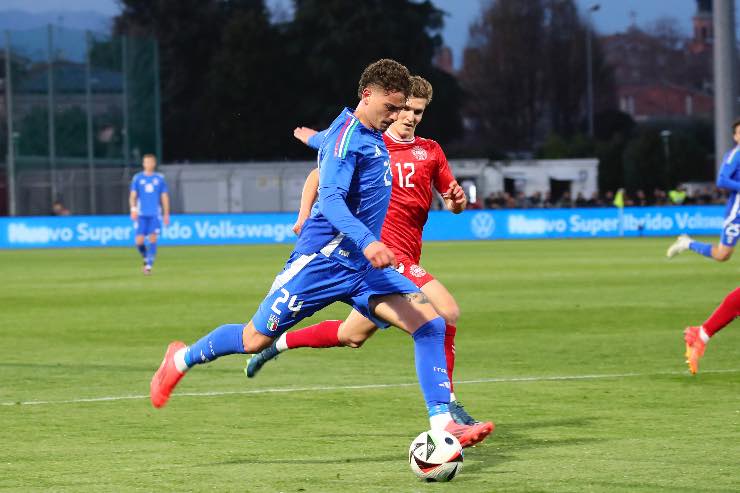 Lens su Sebastiano Esposito