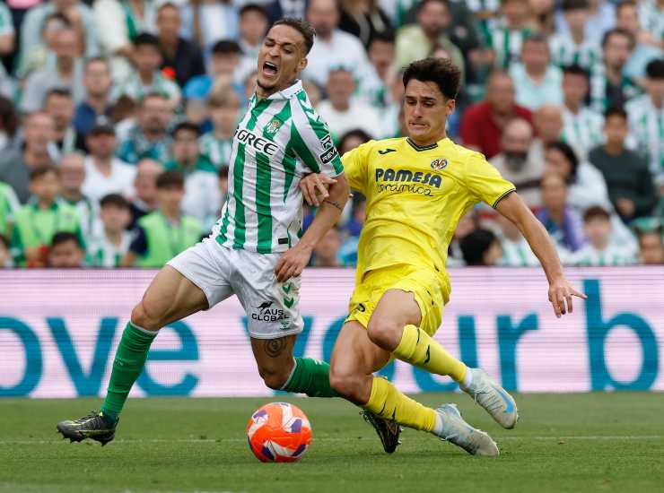 Cardona contro il Betis