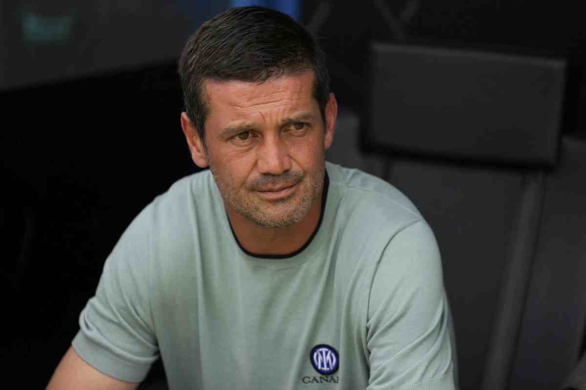 Chivu in panchina