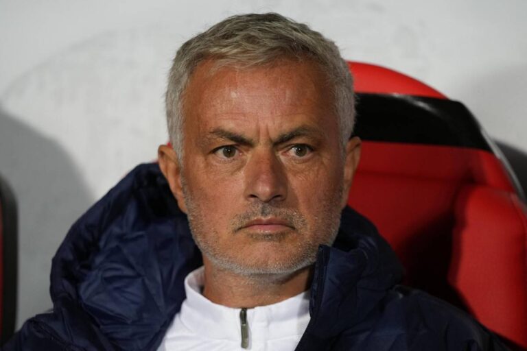 Mourinho serio