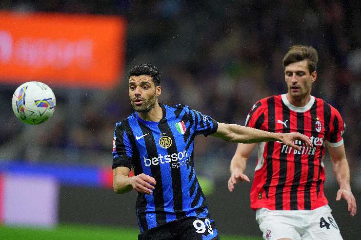 Taremi in campo con la maglia dell'Inter