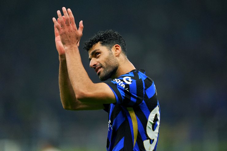 Taremi in campo in primo piano