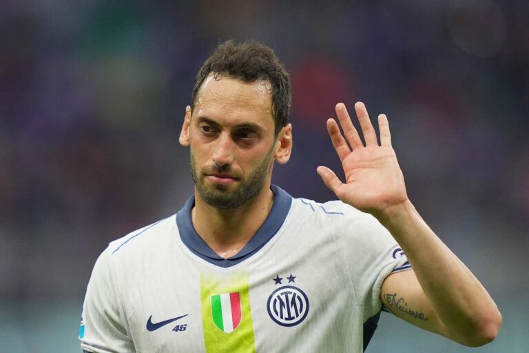 Calhanoglu in primo piano