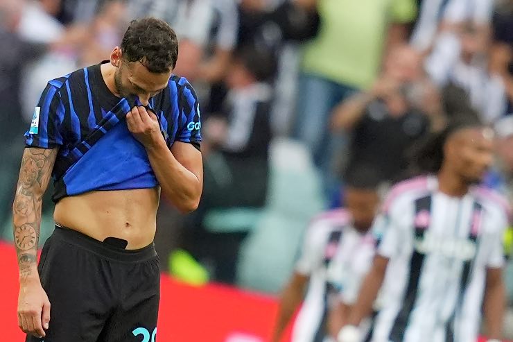 Inter, Calhanoglu amareggiato dopo la trattativa saltata col Galatasaray 