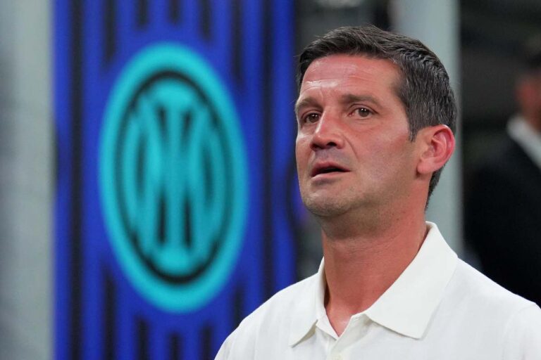 Chivu serio