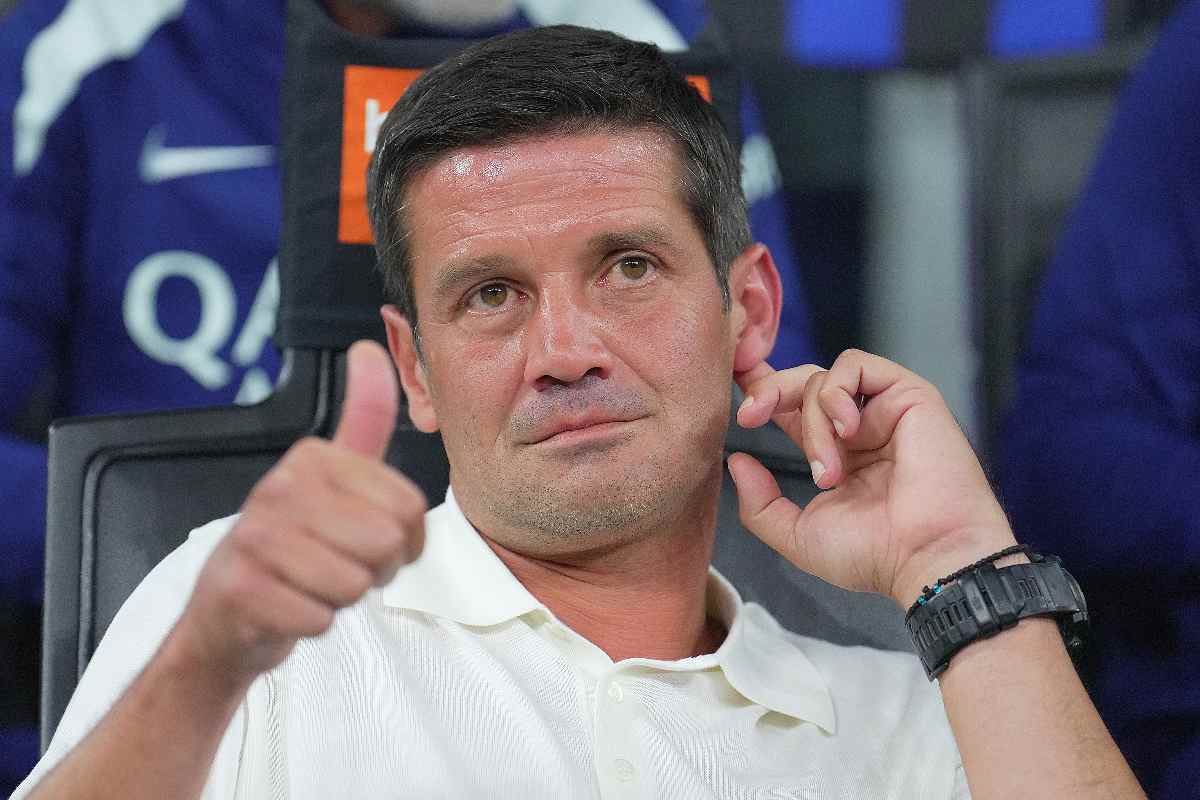 Chivu allenatore Inter in primo piano