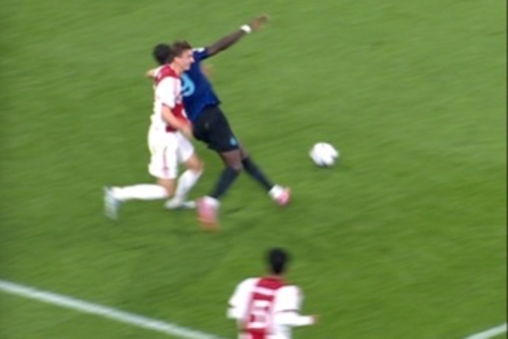Inter, Baas trattiene Thuram 