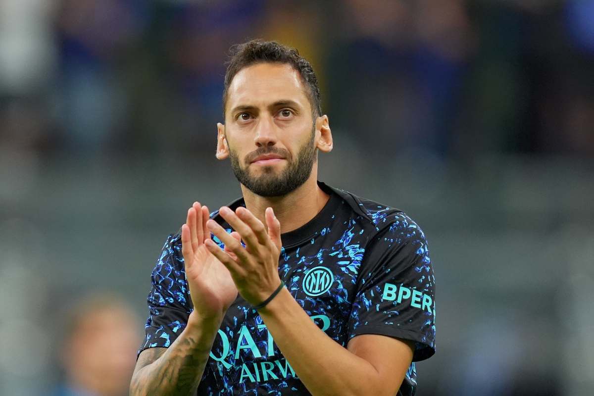 Il calciatore del'Inter Hakan Calhanoglu in primo piano