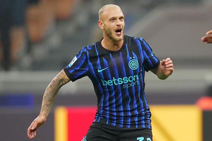 Federico Dimarco dell’Inter esulta dopo un gol nella stagione di Serie A 2025/2026.