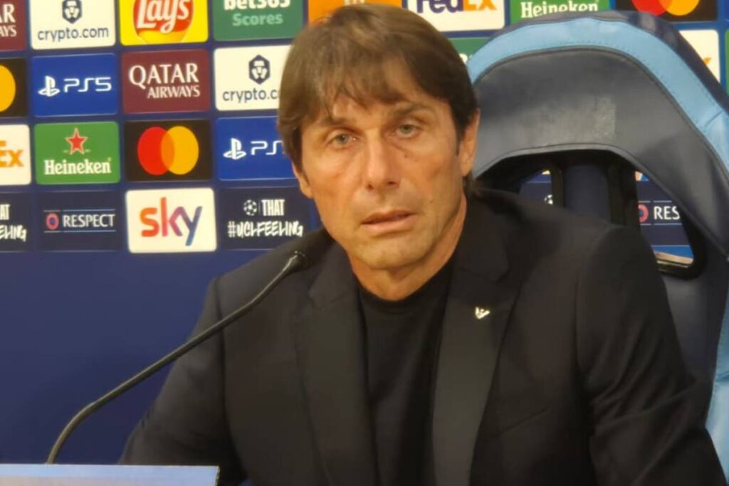Antonio Conte in conferenza stampa alla vigilia della gara di Champions League