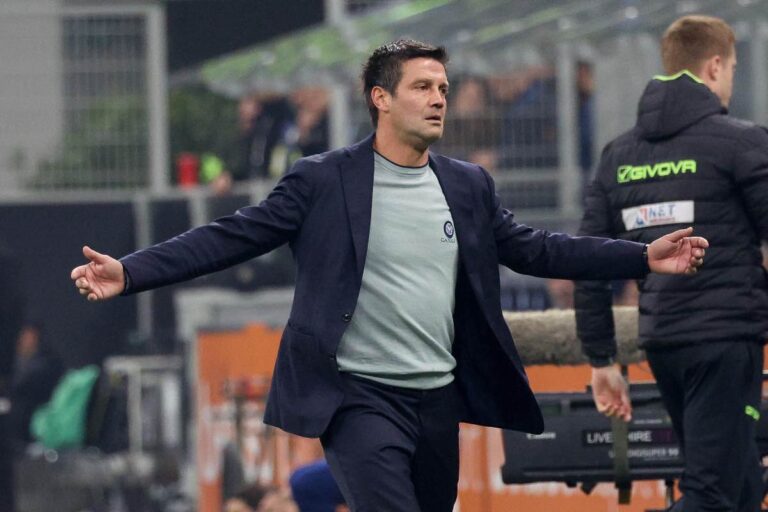 Dubbi di formazione per Chivu.