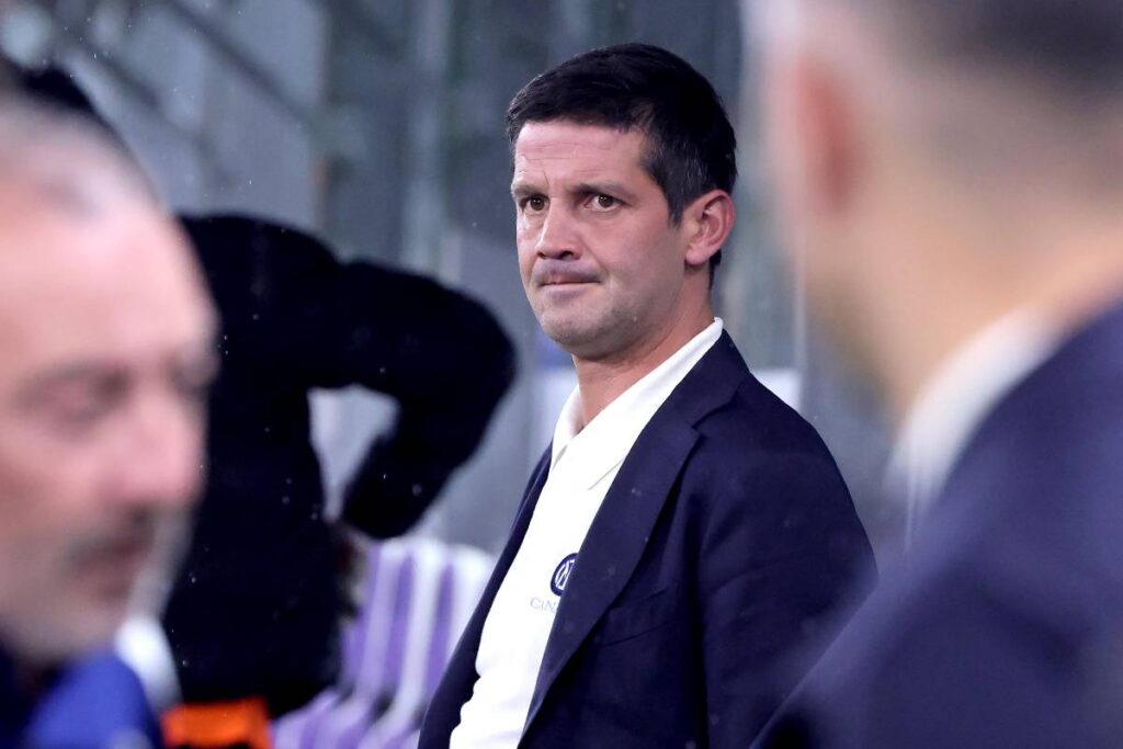 Cristian Chivu sulla panchina dell'Inter