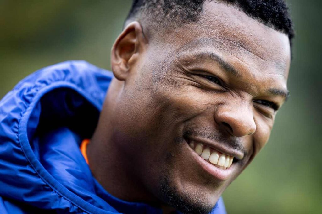 Denzel Dumfries out nel derby contro il Milan