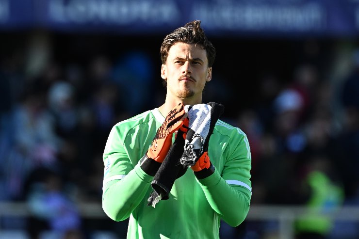 Mile Svilar nella gara di Serie A 2025