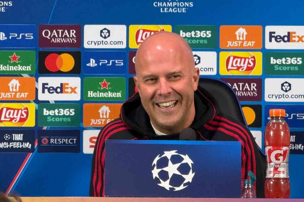 Arne Slot in conferenza stampa alla vigilia del match di Champions League tra Inter e Liverpool
