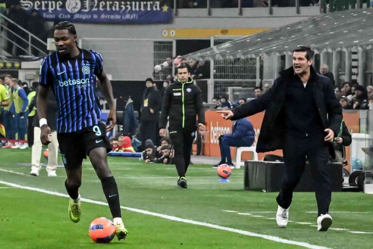 Cristian Chivu a bordocampo