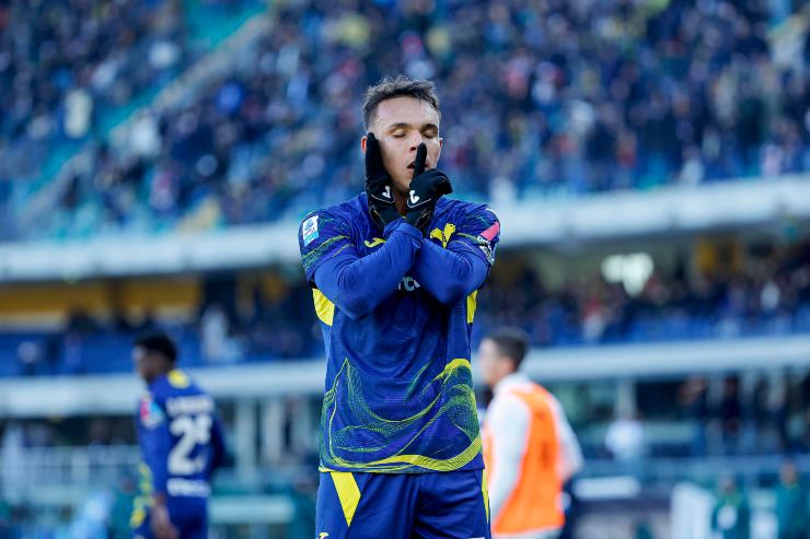 Il giocatore del Verona Giovane esulta dopo un gol