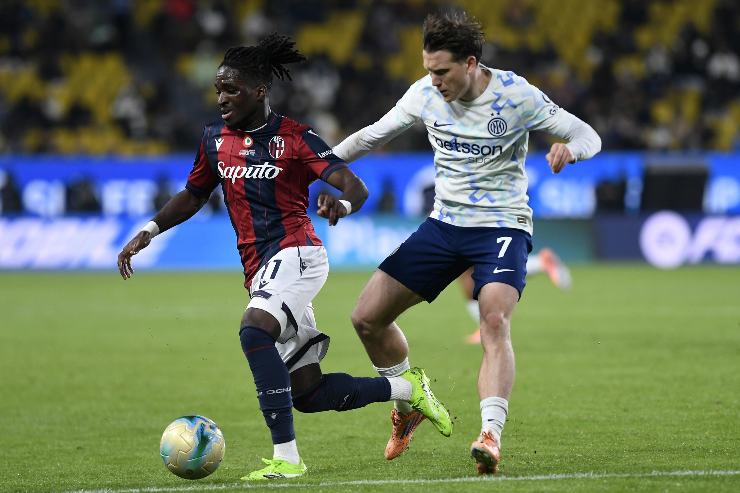 Piotr Zielinski contro il Bologna