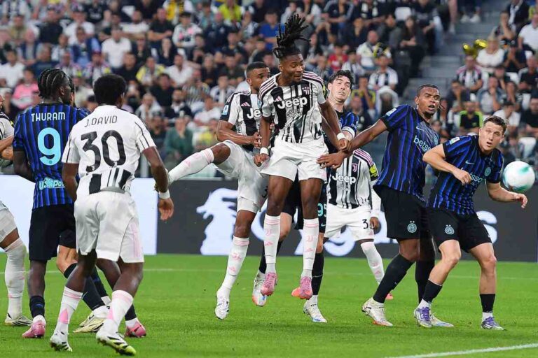 Il colpo di testa di Khephren Thuram, centrocampista della Juventus, nel match contro l'Inter