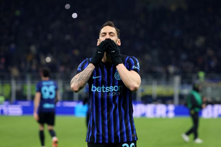 Novità su Calhanoglu.