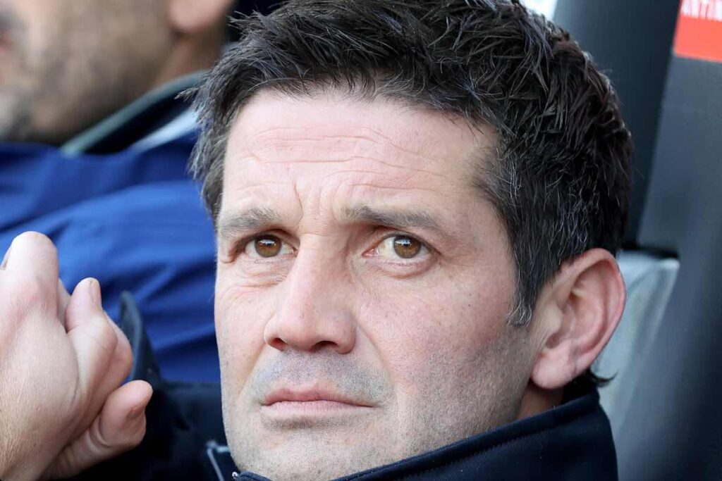 Cristian Chivu nella gara di Serie A 2025