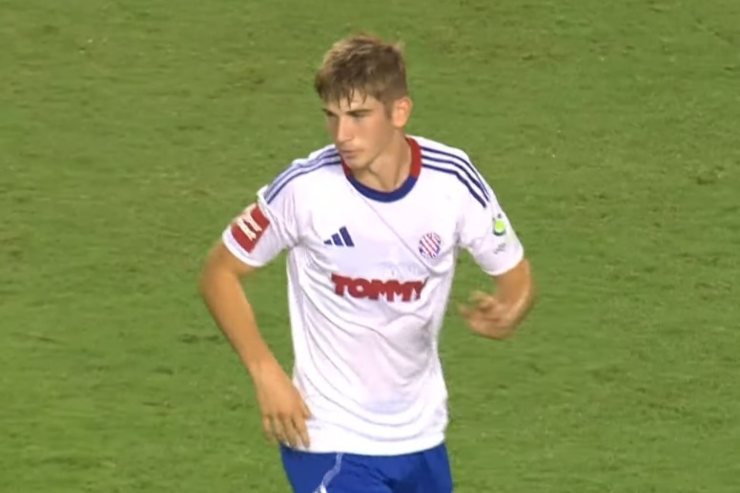Branimir Mlacic in campo con l'Hajduk Spalato