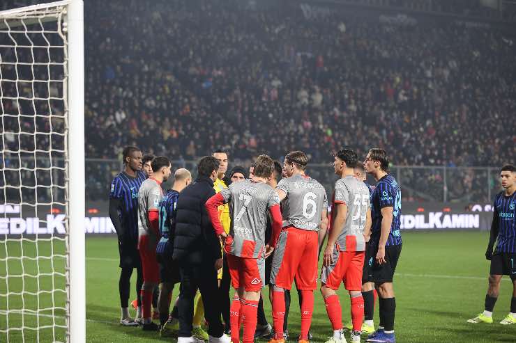 Emil Audero a terra durante la gara contro l'Inter