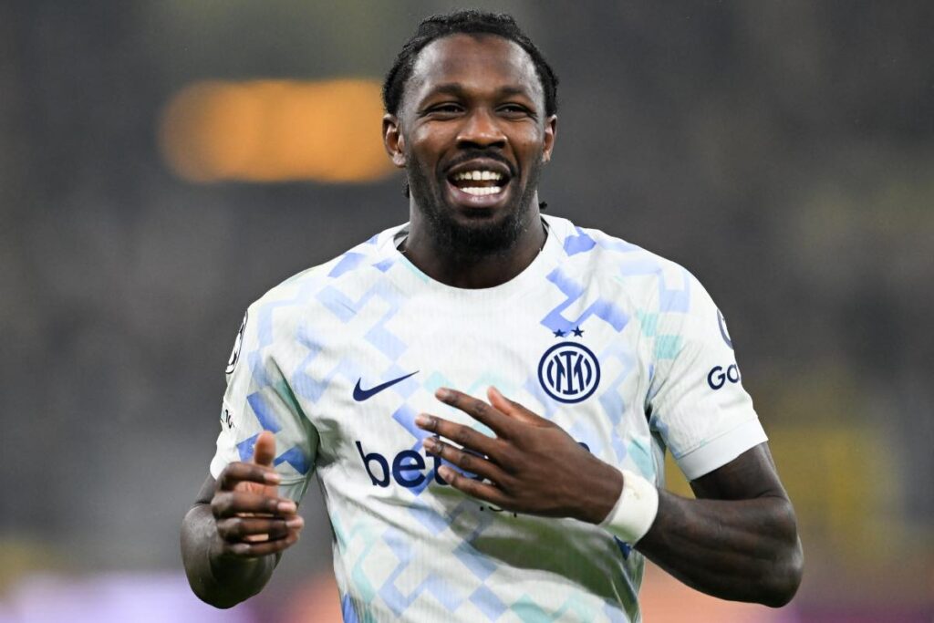 Thuram titolare contro il Sassuolo.