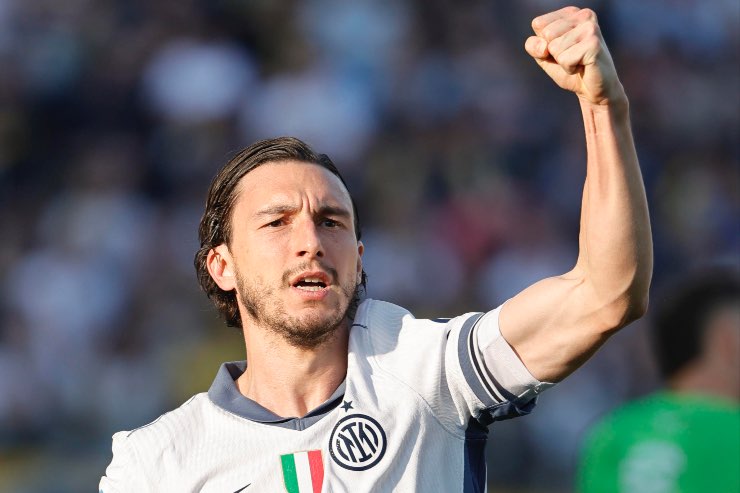 Matteo Darmian in campo con l'Inter Serie A 2024