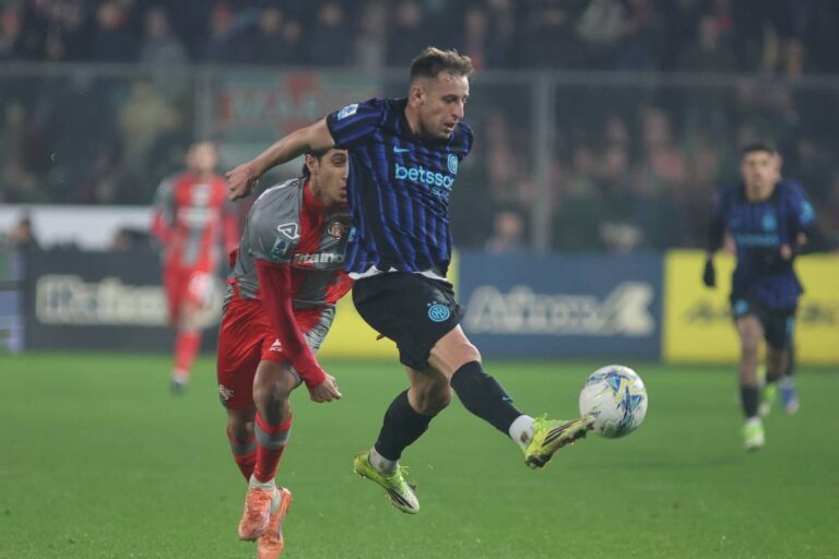 Frattesi in partita con l'Inter