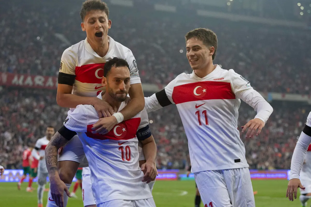 Calhanoglu non le manda a dire in Turchia: il riferimento a Inter-Bodo non passa inosservato