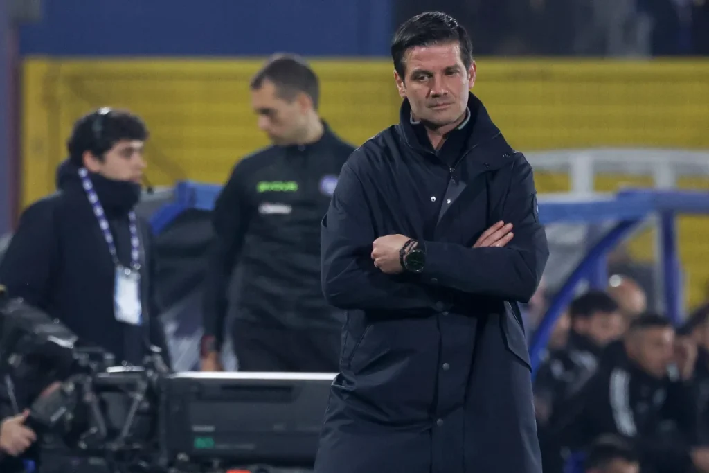 Cristian Chivu, allenatore dell'Inter, nel corso del match contro il Como