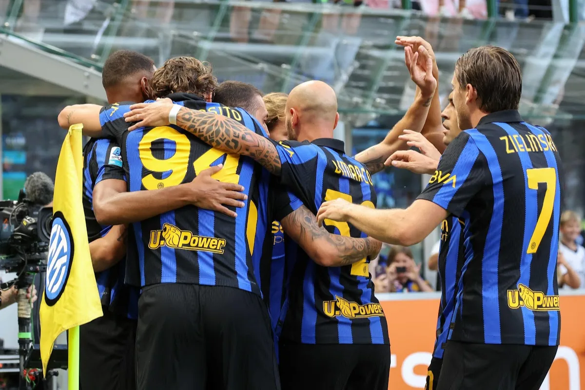 Inter-Monza, accanto a Curtis Jones c’era un tifoso molto speciale: racconto da brividi